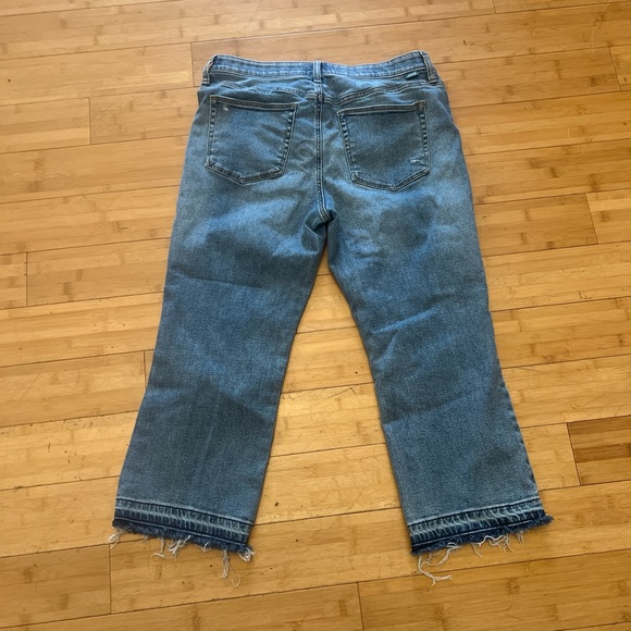 Jag Jeans Distressed Blue Ankle Jeans - Picture 2 of 2